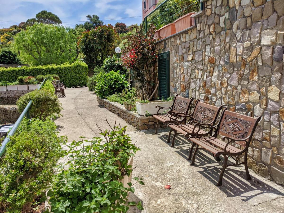 Albergo Le Querce Ponza Exterior foto