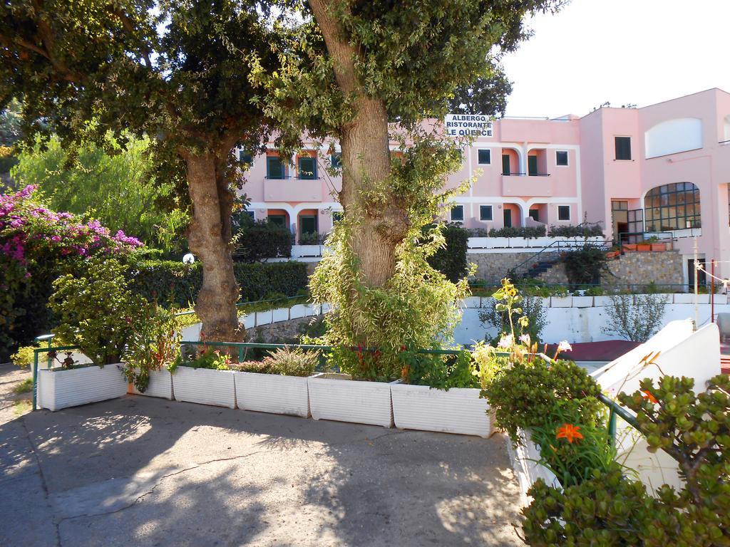 Albergo Le Querce Ponza Exterior foto