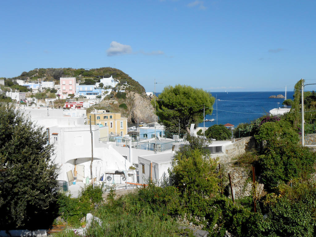 Albergo Le Querce Ponza Exterior foto
